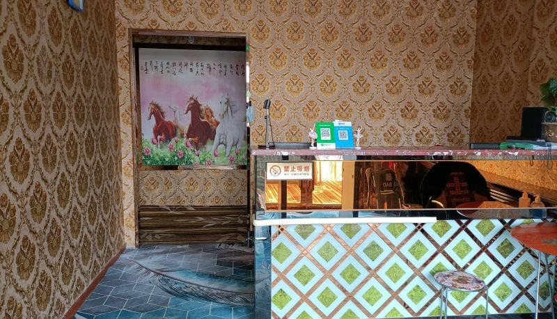 Area esterna dell'hotel - Democratic Hotel