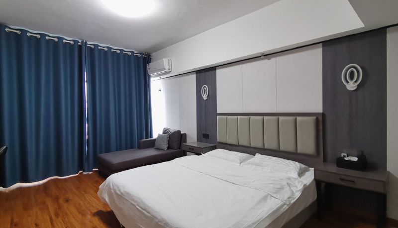 Camera - Yaju Hotel (City Library Subway Station Store)