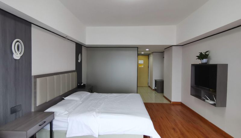 Zimmer - Yaju Hotel (City Library Subway Station Store)