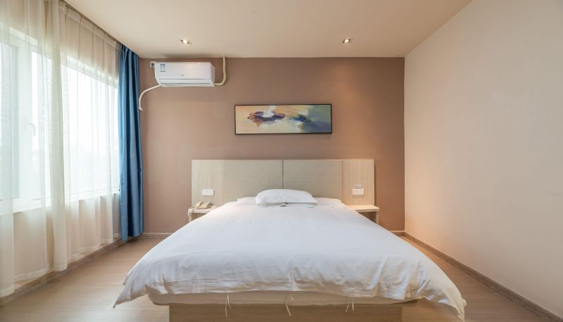 Business-Zimmer - Jinan)  Zidong Avenue  Qilu Science and Technology City Ginza Jiayi (Oulebao Store