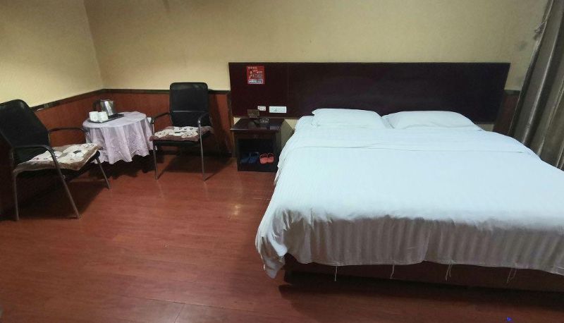 Zimmer - Luxury Hotel (Xiantao Mall Building Store)