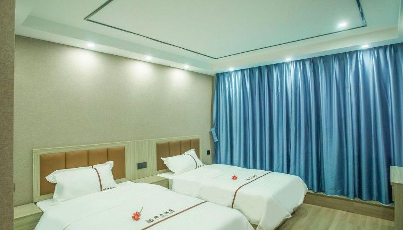 Info - Yifeng Hotel (Yanghu Branch)