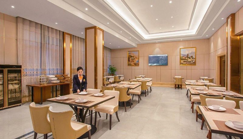 Hotel Außenbreich - Vienna Hotel (Taihe High Speed Rail Station Store)