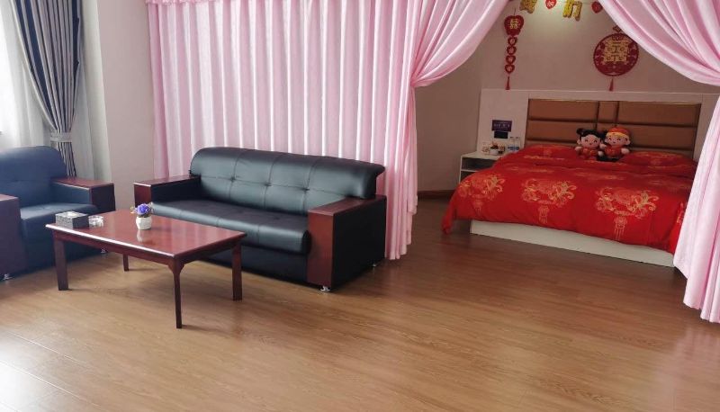 Camera - Juyuan Hotel (Yumin County Branch)