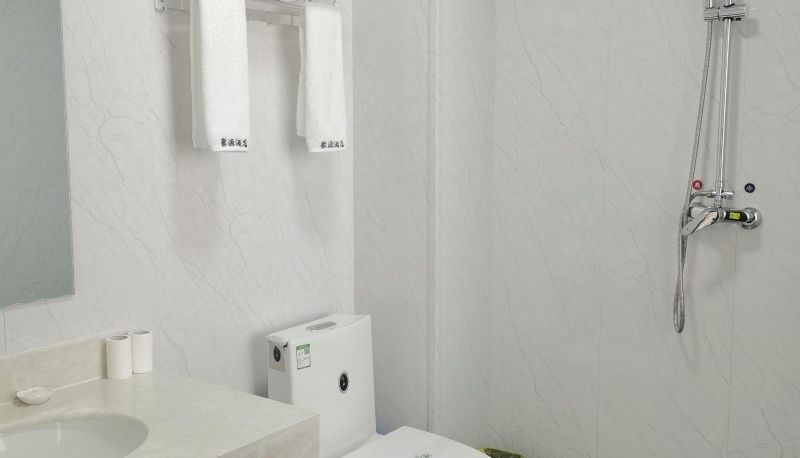 Camera - Juyuan Hotel (Yumin County Branch)