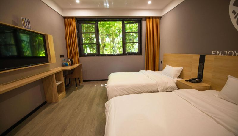 Camera business - Shell Hotel (Shanghai Waigang Branch)