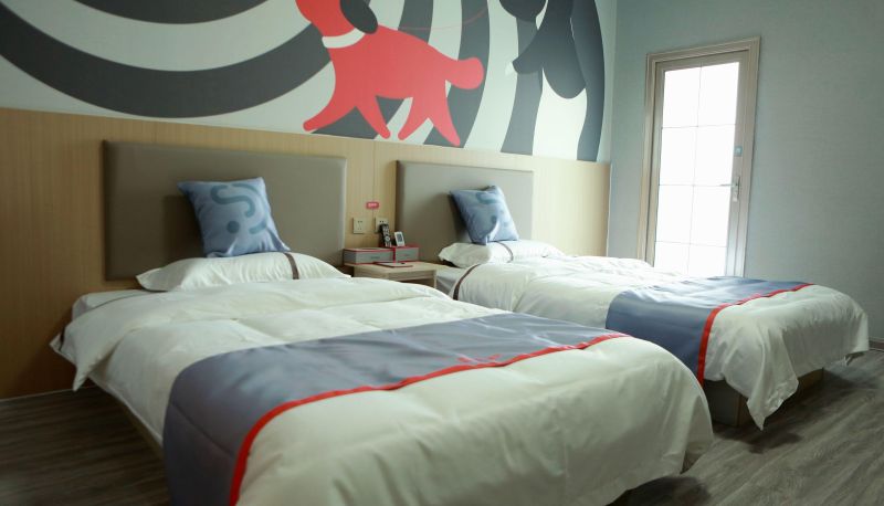 Business-Zimmer - Ruitong Holiday Inn (Qihe Rongsheng Hot Spring Town Branch)