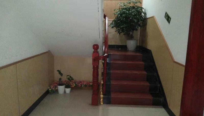 Buitenruimte van het hotel - Fanghua Hotel (Taoxichuan Branch)