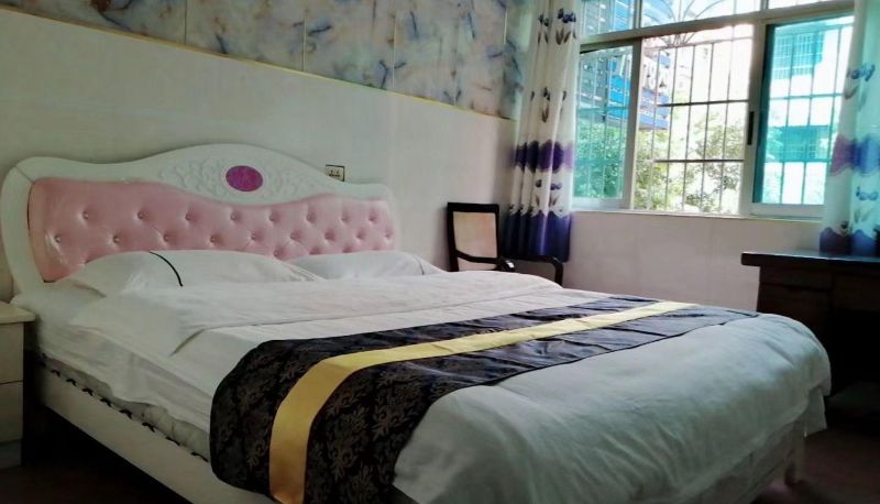 Camera - Satisfied Hotel (Duyun Shiban Street Store)