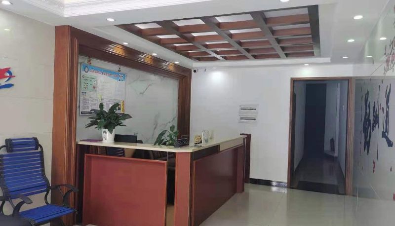 Buitenruimte van het hotel - Ouyun Business Hotel