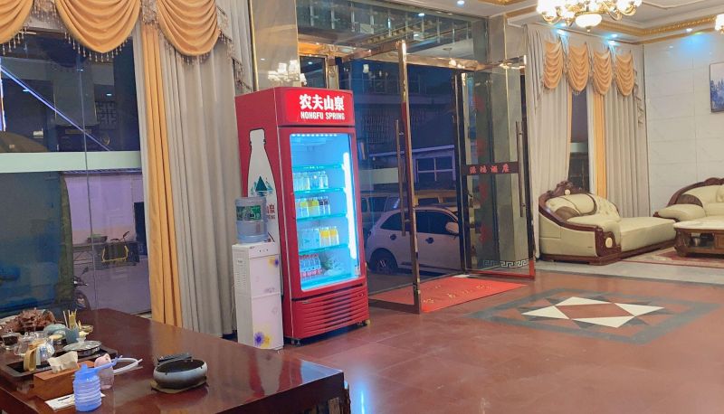 Hotel Außenbreich - Yuanhong Hotel (Lancang Bus Station Store)