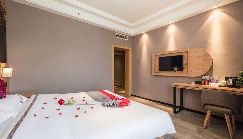 Camera business - Junyi Chain Hotel (Huifengting Park Store)