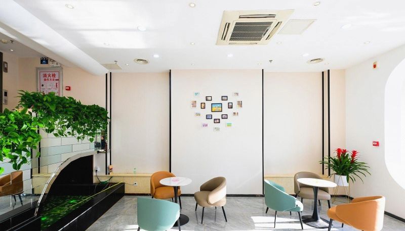 Hotel outdoor area - Yanxin Hotel (Sanhe Yanjiao Institute of Technology Store)