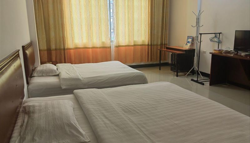 Zimmer - Hechi Rongcheng Hotel