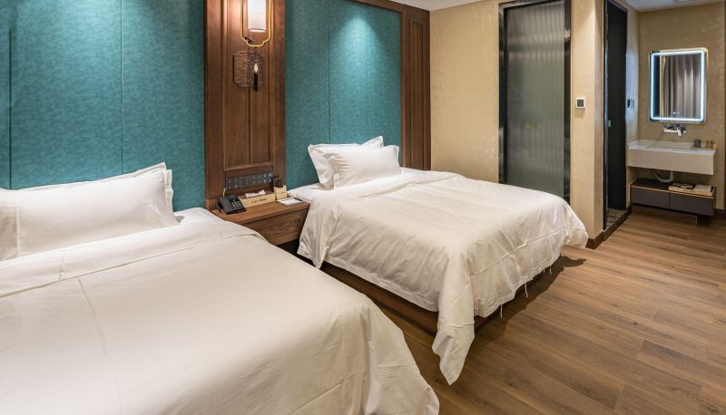 Camera - Qingmo · Yazhi Hotel