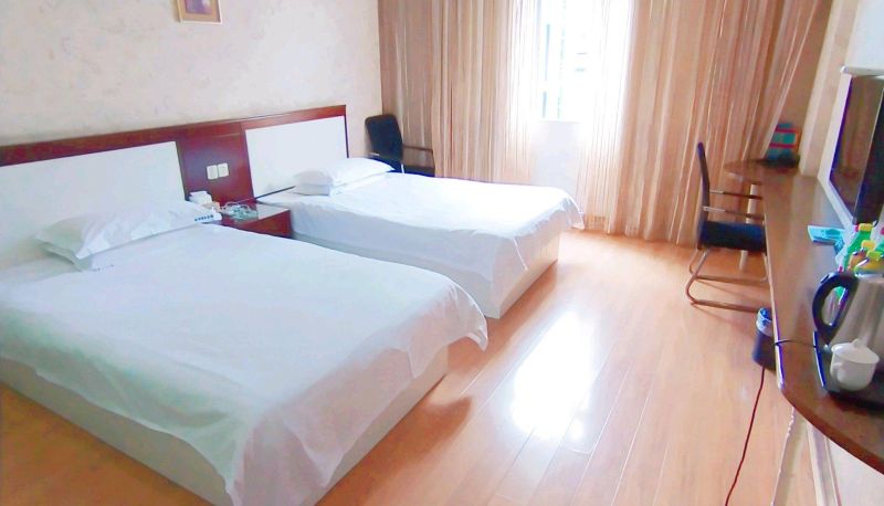 Zimmer - Dingshuo Business Hotel