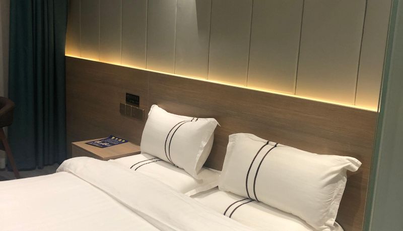 Zimmer - Baisheng Business Hotel
