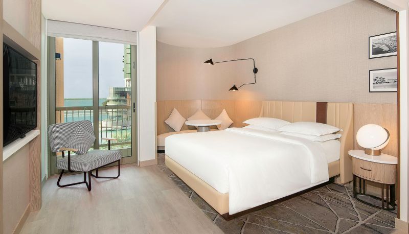 Room - Sheraton Abu Dhabi Hotel and Resort