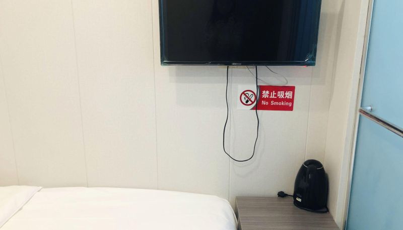 Camera - Yunbo Hotel (Guanyue Road Light Rail Station Store)