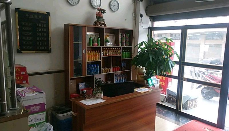 Zona exterior del hotel - Xianghe Hotel (Kunming University Store)