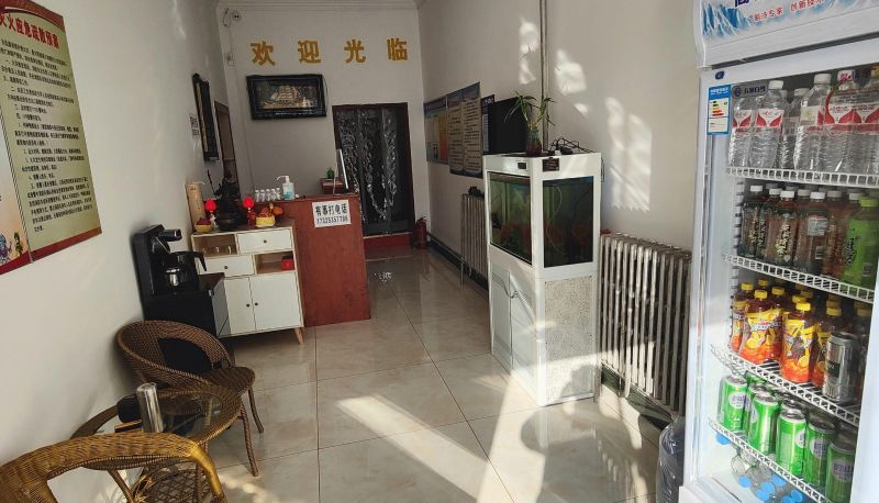 Area esterna dell'hotel - Zhuozhou Aike Hotel