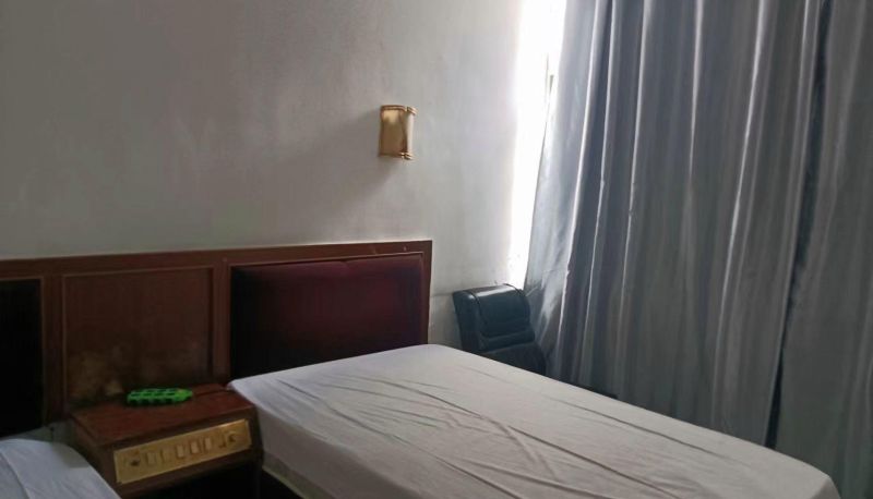 Zimmer - Jinhui Business Hotel (Zhuhai West Road Branch)