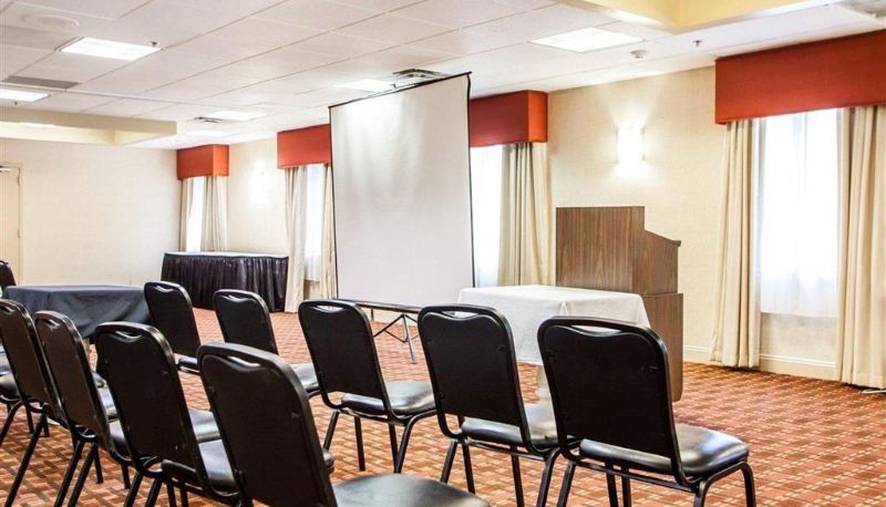 Sala de conferencias - Clarion Hotel Palmer Inn