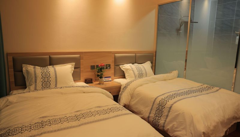 Camera - Yunmeng Hefeng Hotel
