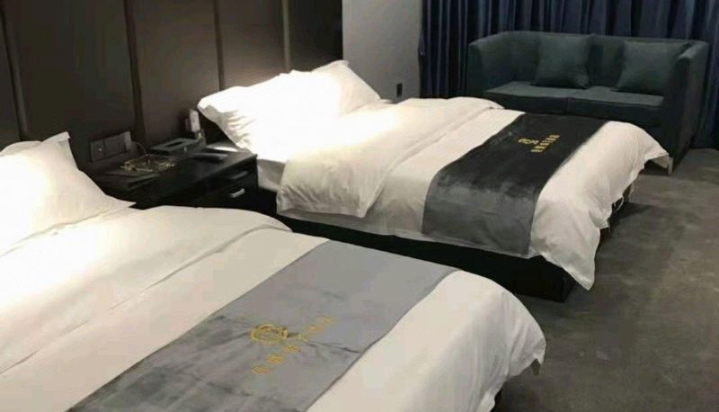 Pokój - He/She Business Hotel