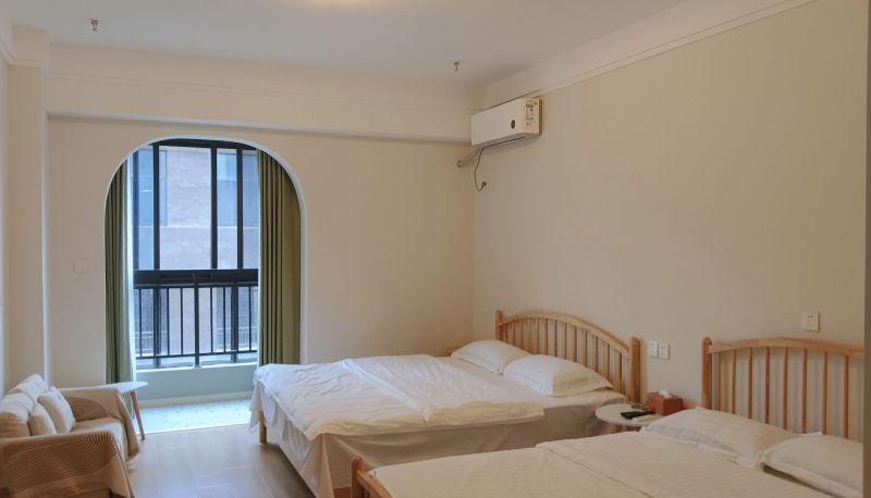 Camera - Qingcheng Hotel (Kaifeng Museum Store)