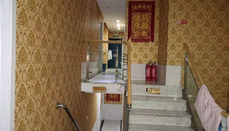 Area esterna dell'hotel - Longyi Hotel