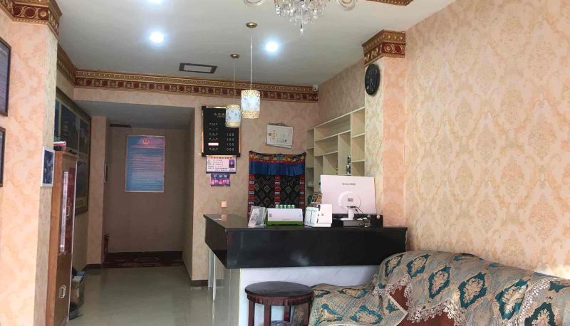 Zona exterior del hotel - Sadu Hotel