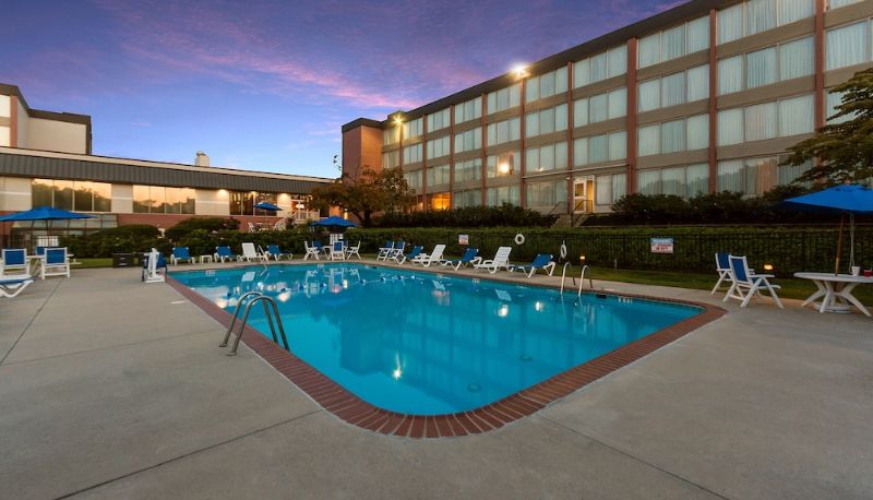 Info - Exton Hotel & Conference Center