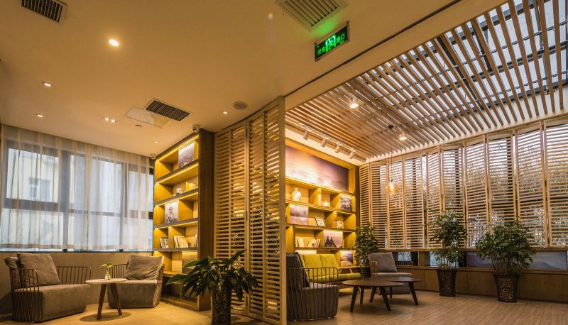 Hotel outdoor area - Fanhua Wood Hotel