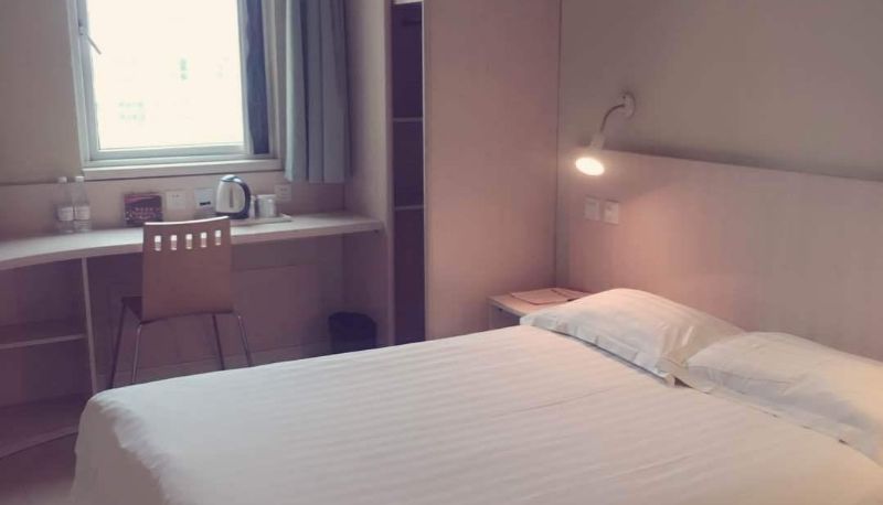 Camera business - Yanyangtian Fashion Hotel (Huangpi Branch)