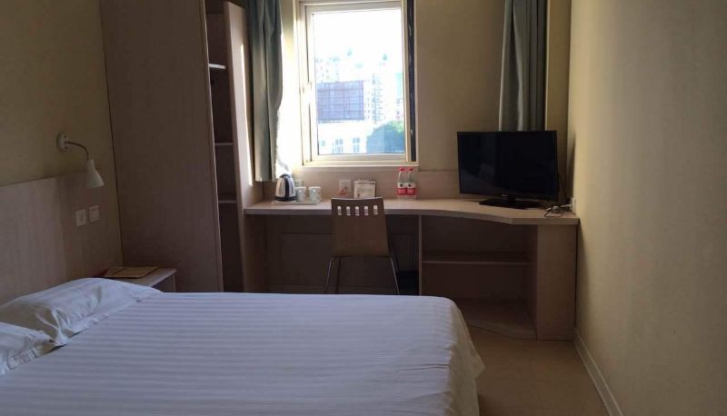 Camera business - Yanyangtian Fashion Hotel (Huangpi Branch)