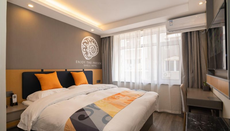 Camera business - Shell Hotel (Dalian Lvshunkou Center Plaza Branch)