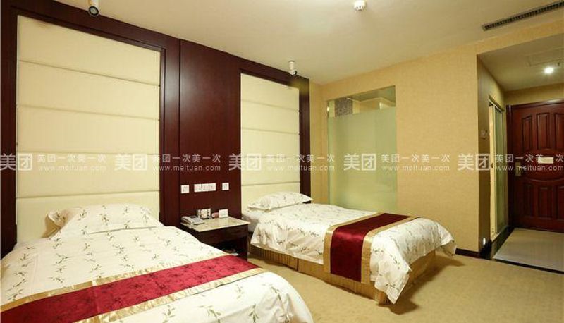 Camera - Labor Building Hotel (Housekeeping Department)