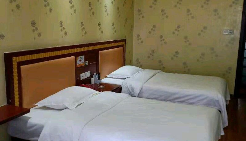 Zimmer - Huahong Business Hotel