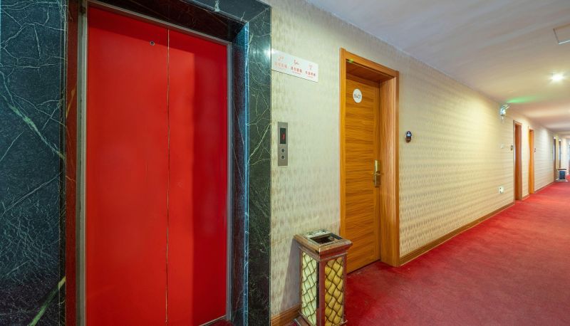 Hotel Außenbreich - Joyful Winery Room