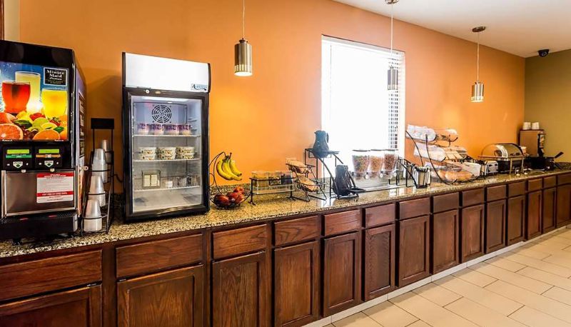 Restaurant - Days Inn by Wyndham Round Rock