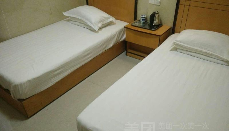 Camera - Jindu Hotel (National Defense Road Branch)