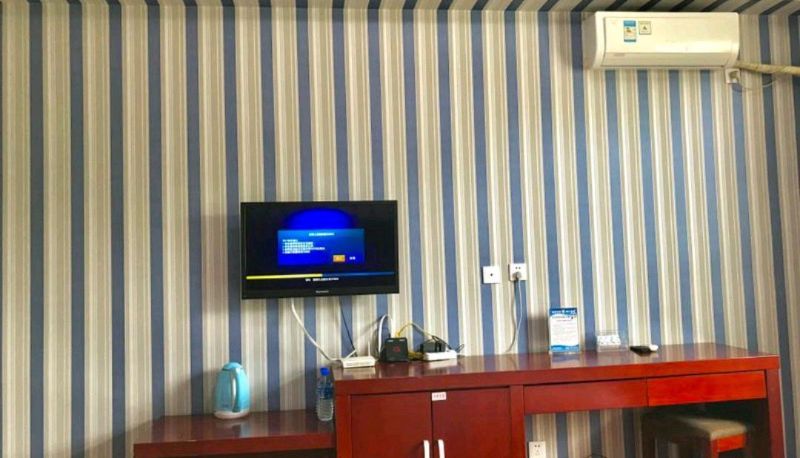Zimmer - Huachen Business Hotel (Mangshi Airport Branch)