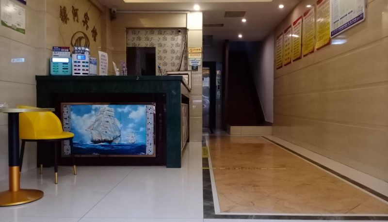 Area esterna dell'hotel - Galaxy Hotel