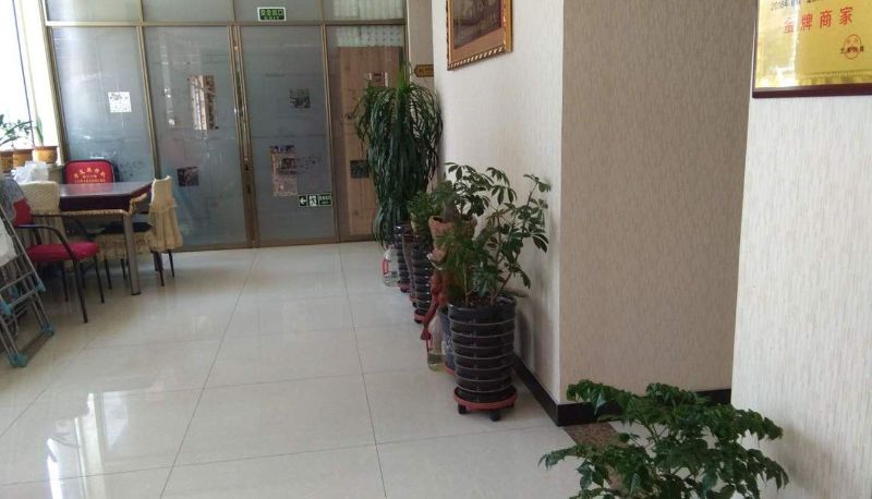 Area esterna dell'hotel - Ouba Four Seasons Hotel (Pikou Store)