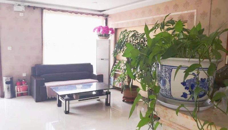 Area esterna dell'hotel - Fuxin Hotel