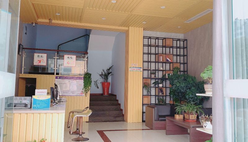 Zona exterior del hotel - Fenghuangtai Business Hotel