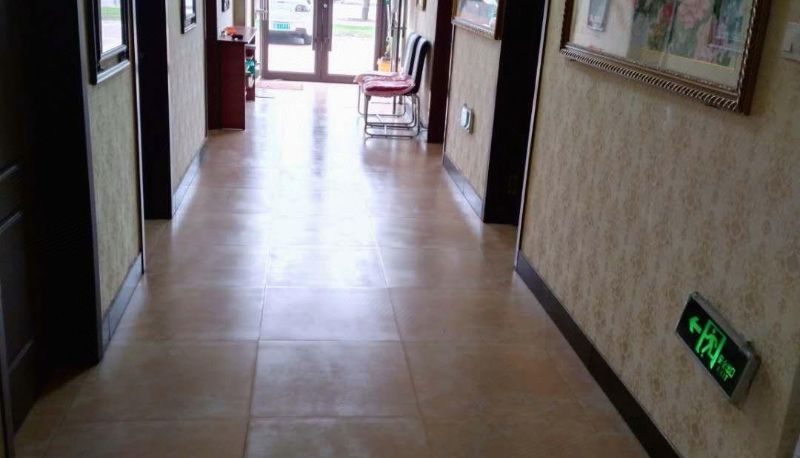 Zewnętrzna część hotelu - Lianhai Business Hotel