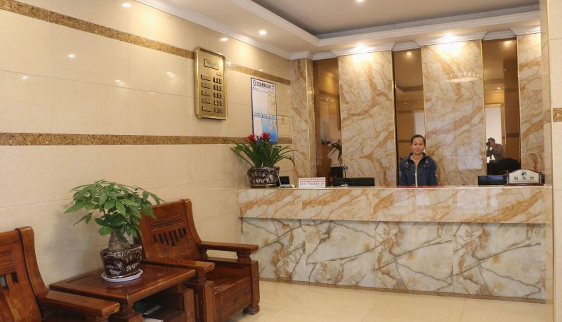 Zona exterior del hotel - Qiaoxiang Hotel (Rongxian People's Hospital Store)