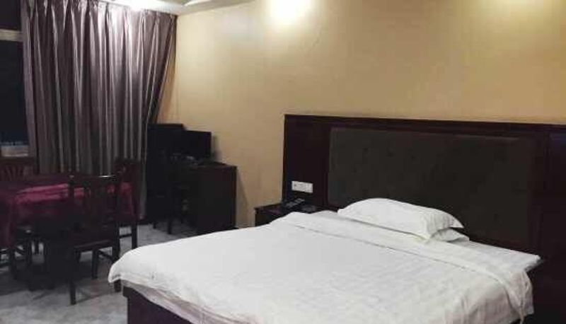 Business-Zimmer - Ruixin Hotel (Jinhui Middle Road Branch)